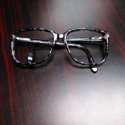 Wilshire Frames 