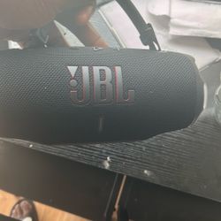 JBL 6