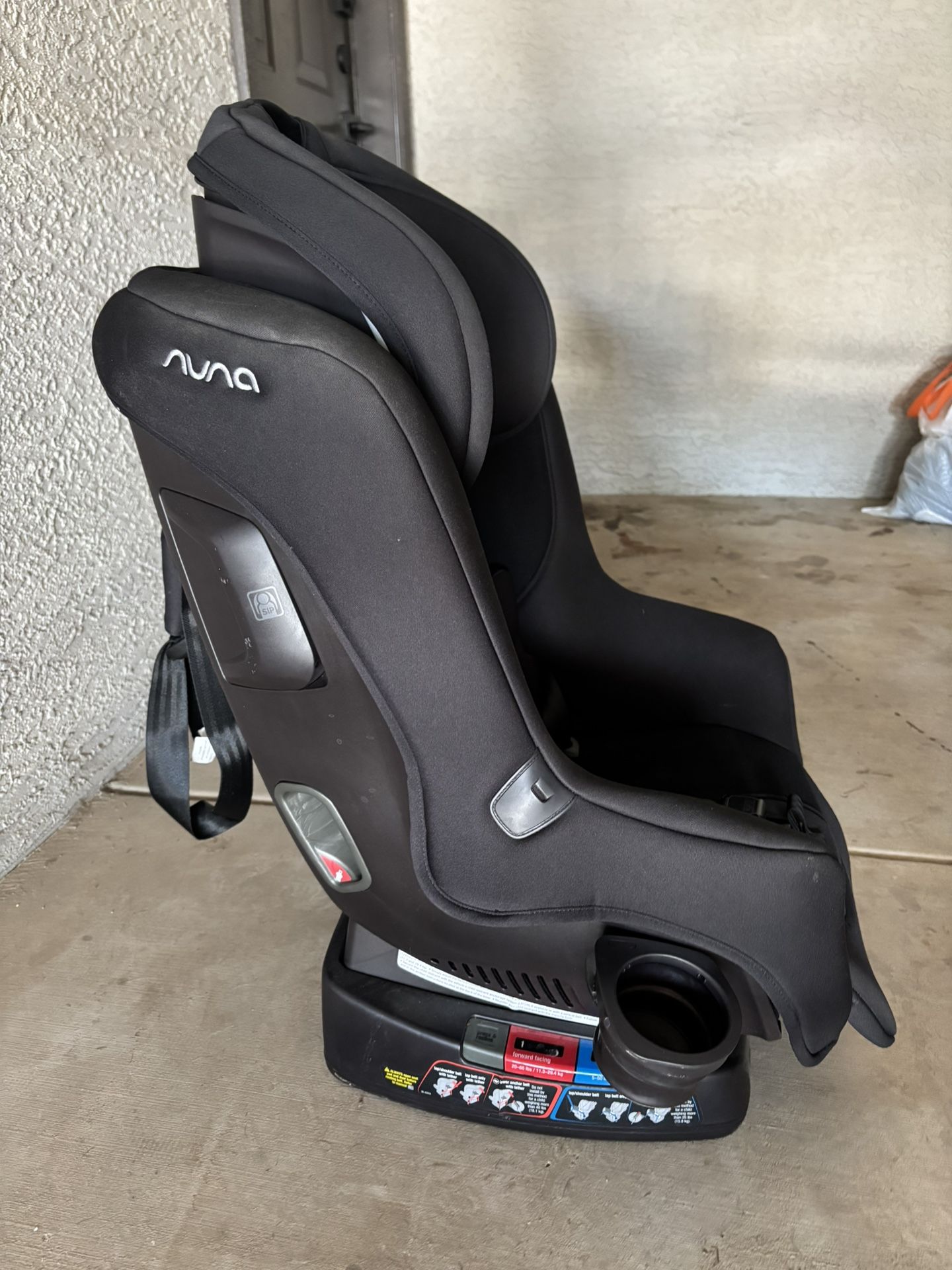 Nuna Rava Car seat