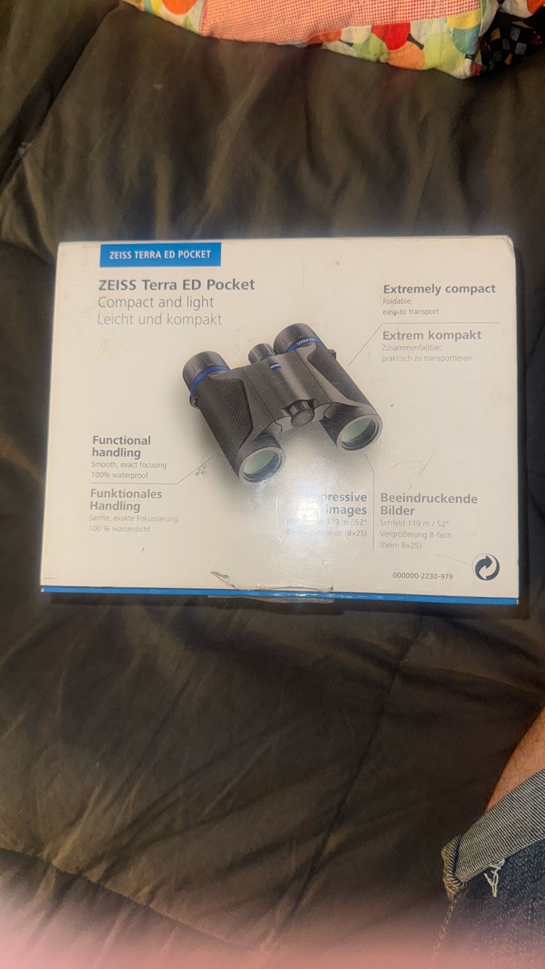 Binoculars 