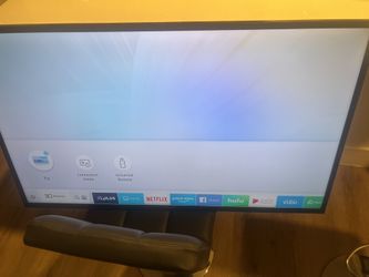 40 inch Samsung TV with mount