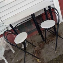 Bar Stool Table With 2 ChairS
