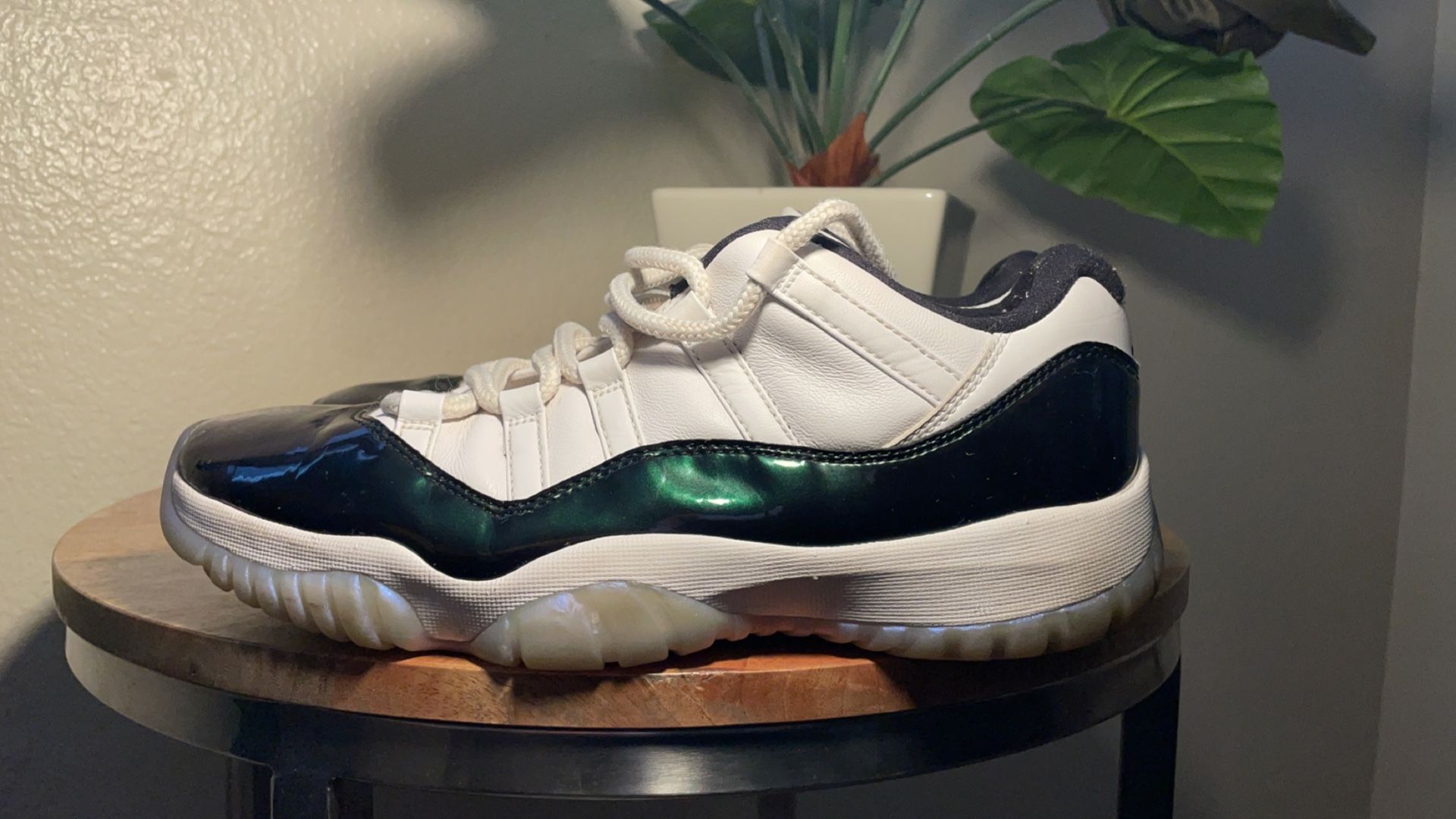Jordan 11 Retro Low Iridescent