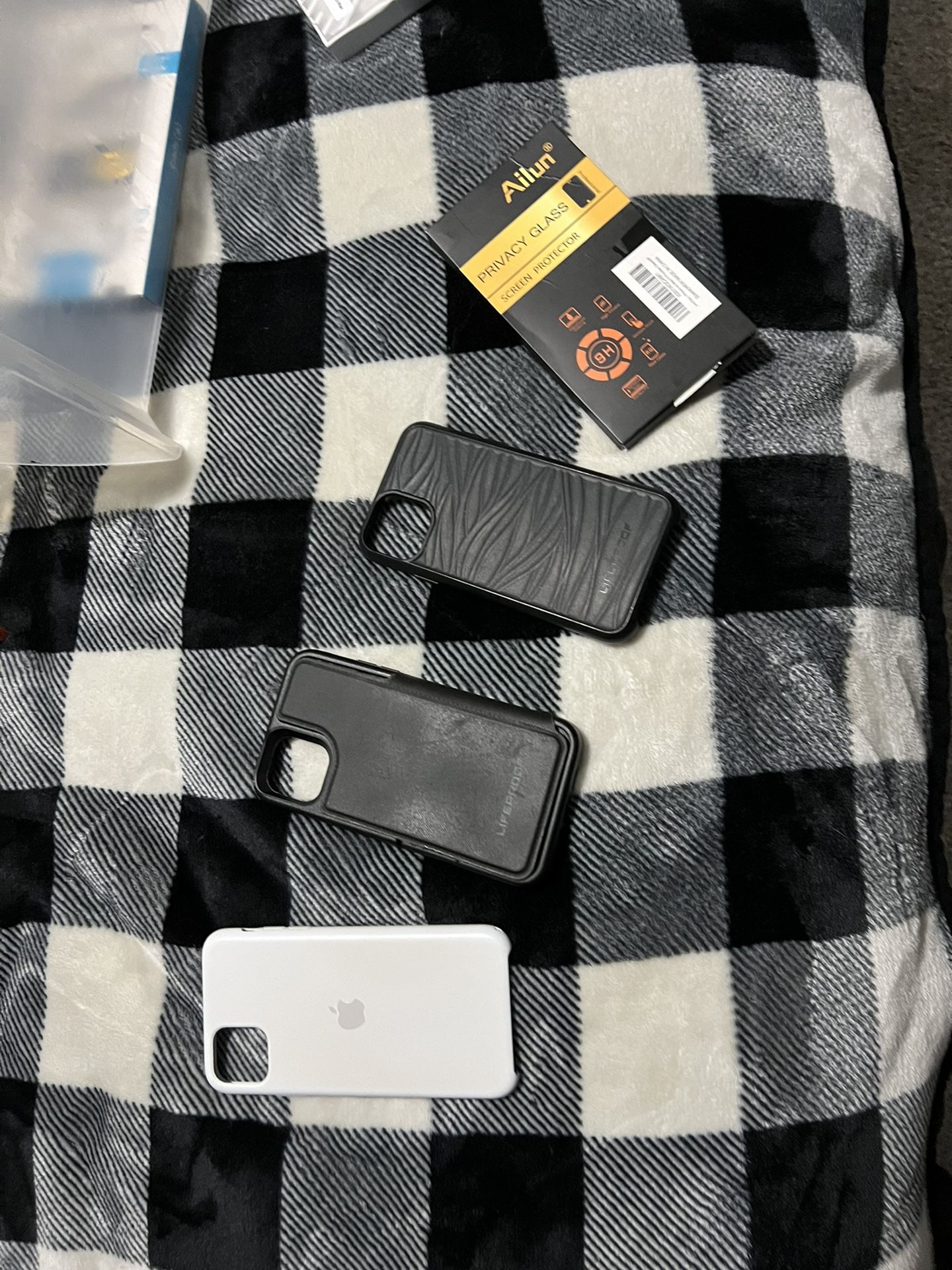 3 Cases And Screen Protector For iPhone 11 Pro Max