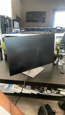 Beautiful HP Z24u G3 Monitor!