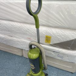 Eureka Optima- 431DX Vacuum Cleaner,Works Good,Clean,$35