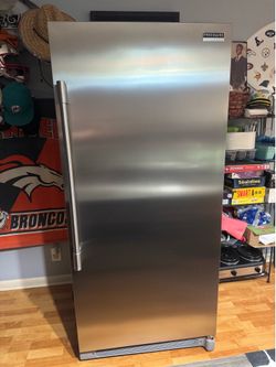 Frigidaire Professional Series Fridge