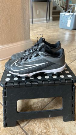 Kids size 2.5 nike vapor edge shark 2 football cleats