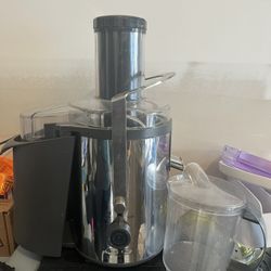 Bella Electric Juicer