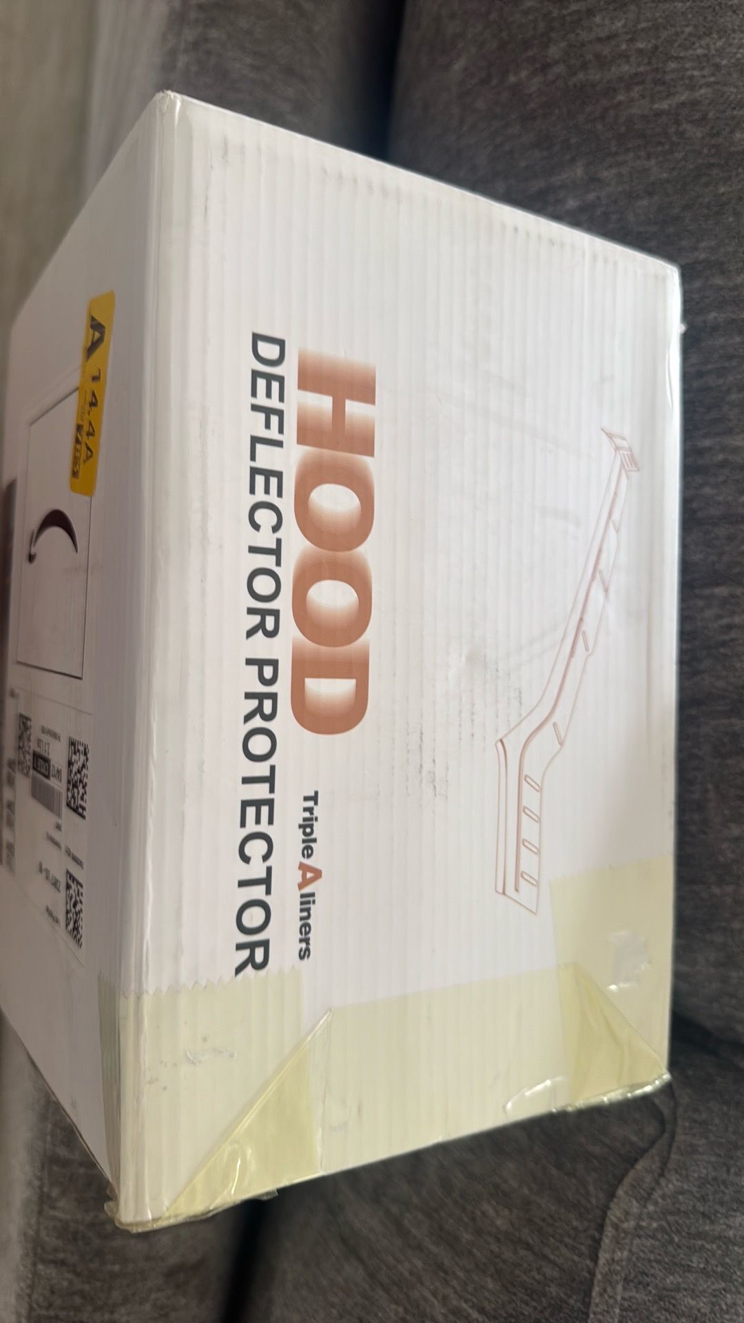 Hood deflector