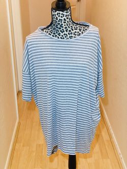 New LuLaRoe Irma Top Women’s Size Large
