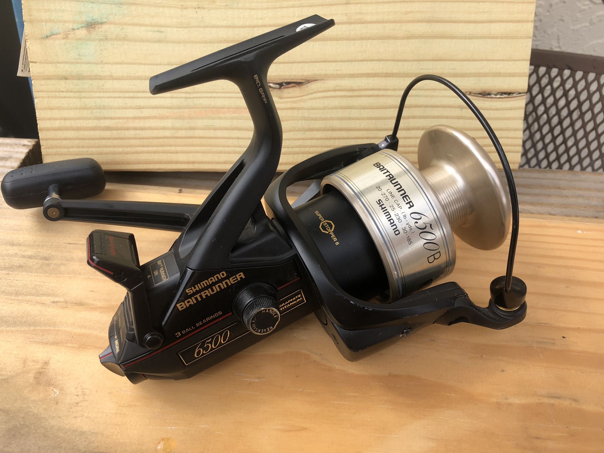 Fishing reel set , shimano baitrunner, penn 750ss , Daiwa and Shakespeare  t30L for Sale in Miami, FL - OfferUp