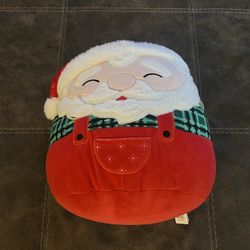 Santa Squishmallow 
