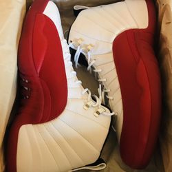 Air Jordan 12 'Cherry' 2023 SZ 12