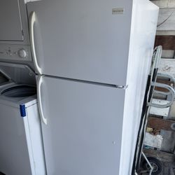 Frigidaire Refrigerator Refrigerador Fridge 