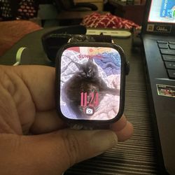 Apple Watch Series 8 GPS + Cellular - UNLOCKED - Need Gone Today