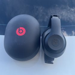 BEATS 3 Studio