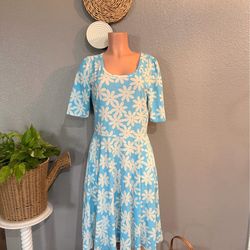 Dress size large new