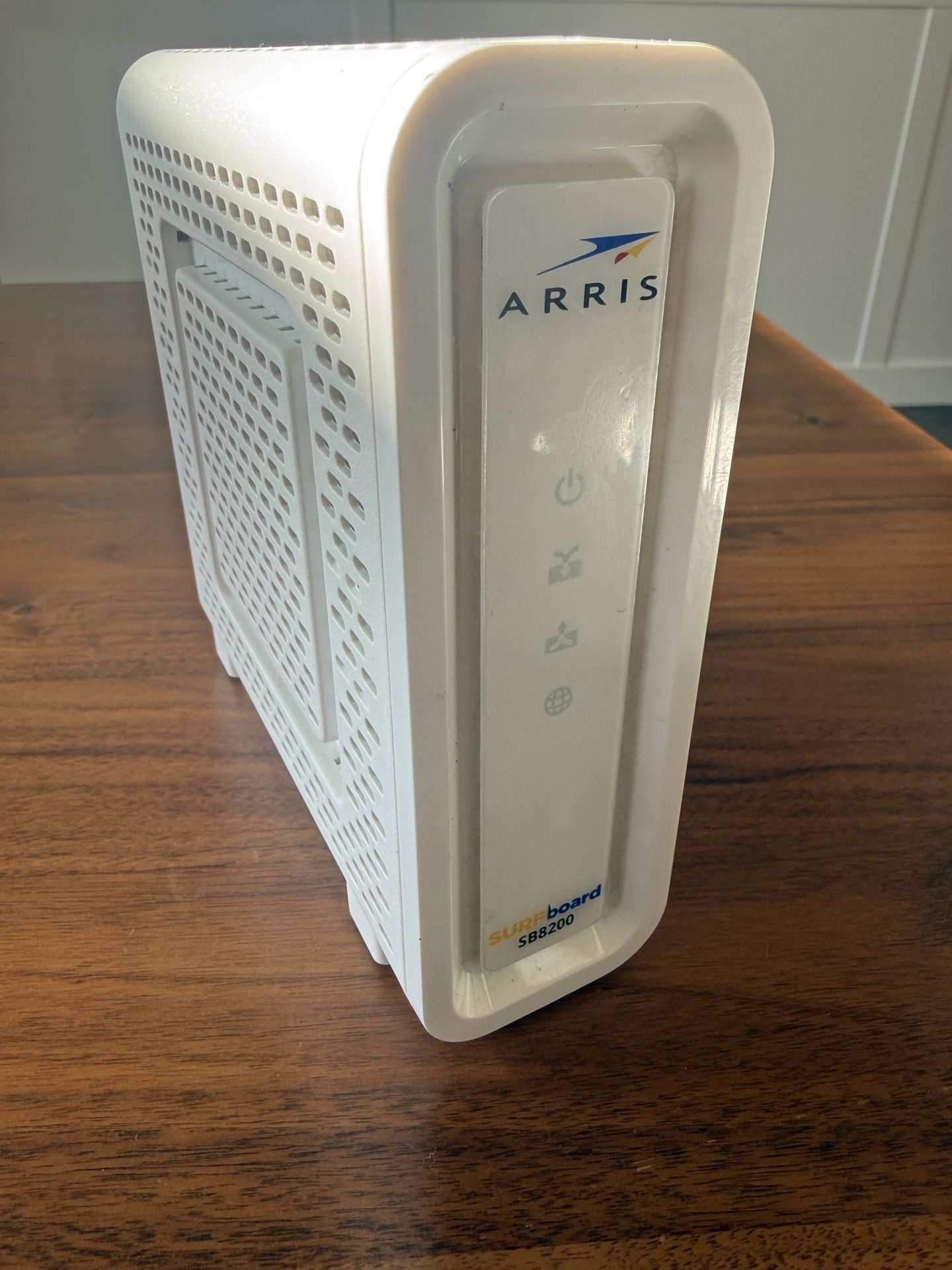 Arris Surfboard Sb8200 Modem For Internet Comcast