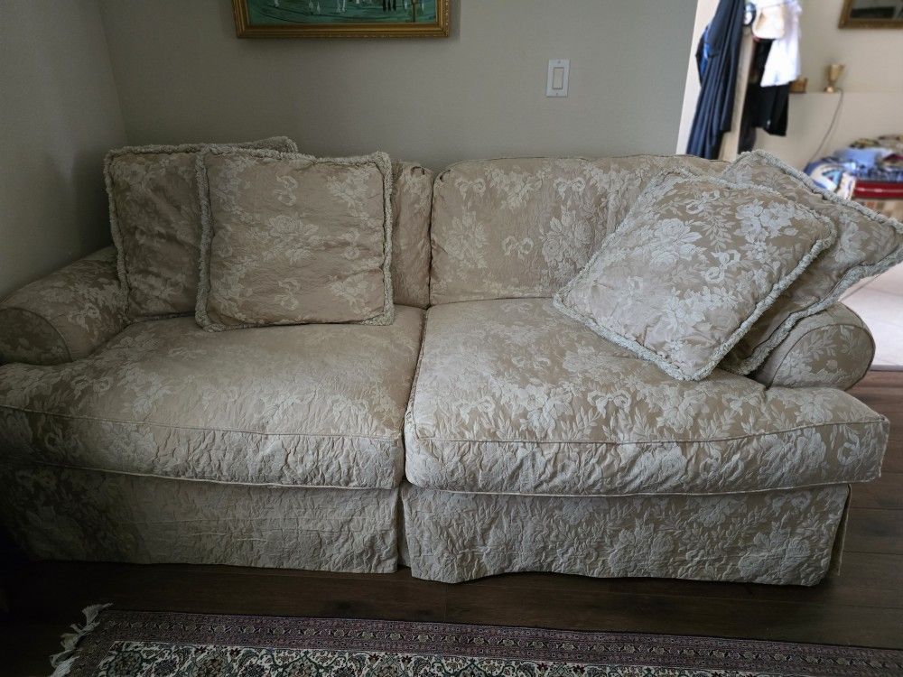 Floral Pattern Sofa