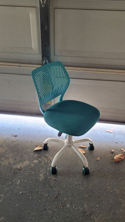 Teal and White Adjustable Height Swivel Rolling Office Chair