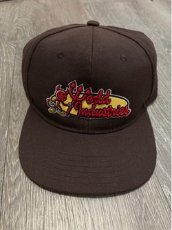Vintage world industries snap back