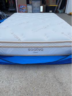 Saatva Classic Queen Mattress, Plush Soft, 11.5"