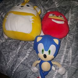 Sonic Plushies  Lot