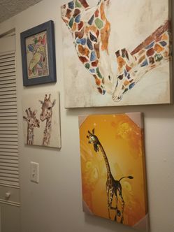 Giraffe picture frames