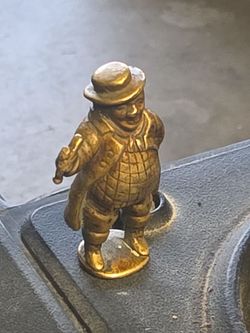 Dickens vintage figure brass