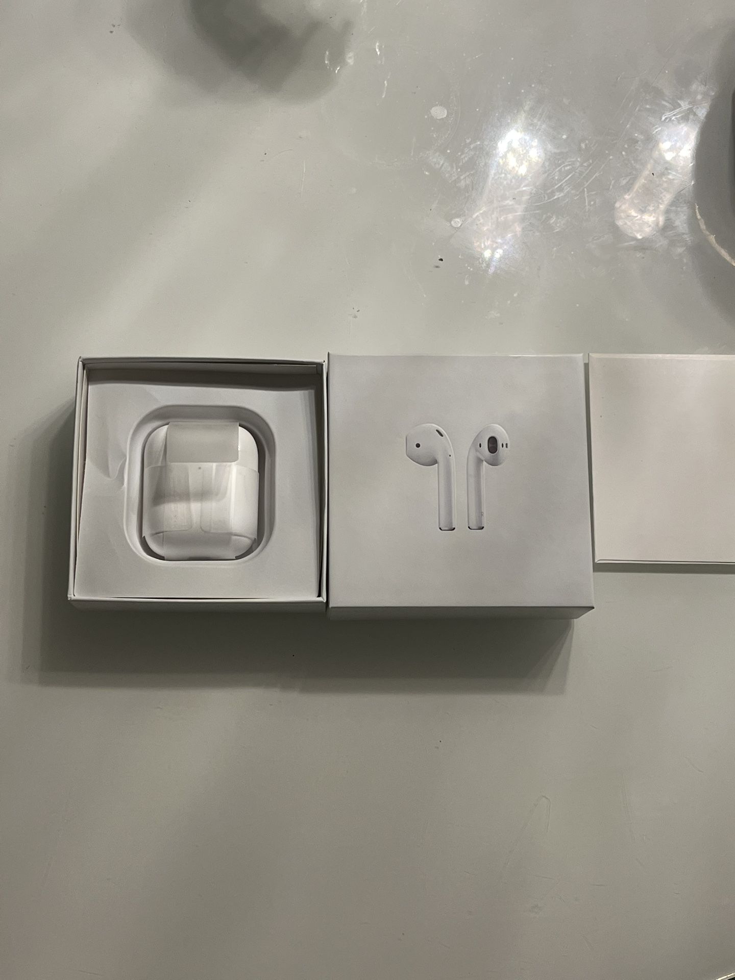 Wirelesss Headphones as Shown On Screen