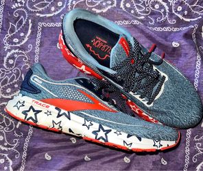 Brooks Trace 2 "Run USA"