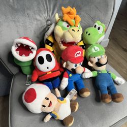 Super Mario Bros Plushies 2017
