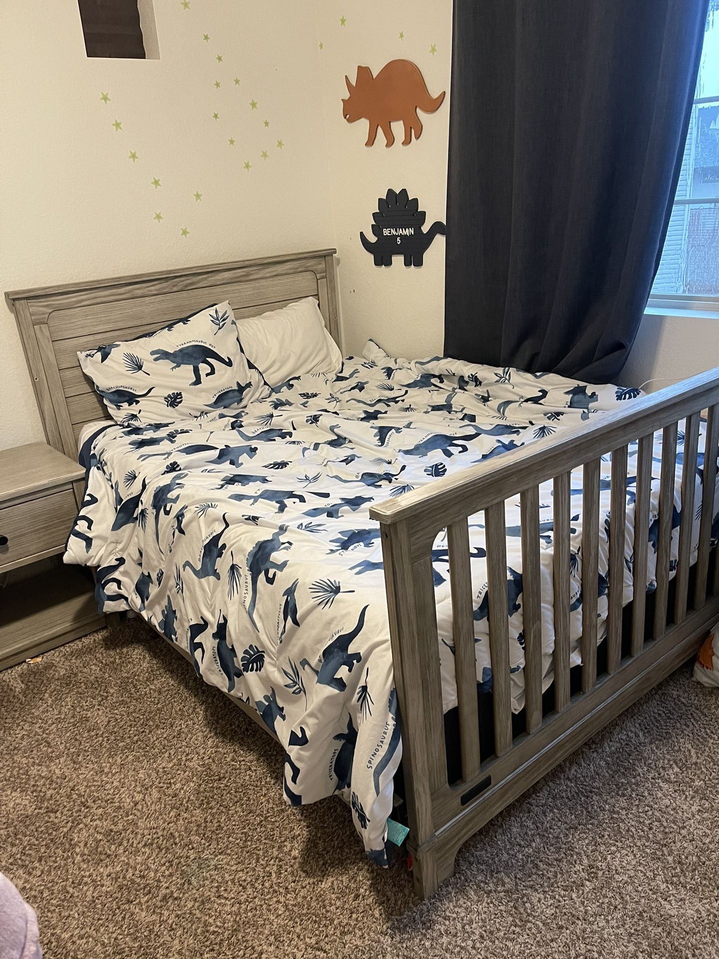 CRIB 4 In 1