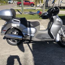 Aprilia Scarabero Touring Cycle