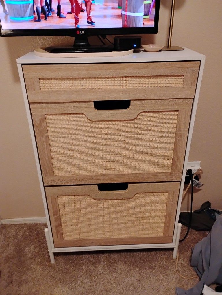 Elegant Natural Rattan Shoe Storage Cabinet with Adjustable Shelves, Metal Legs, and 2 Flip Doors