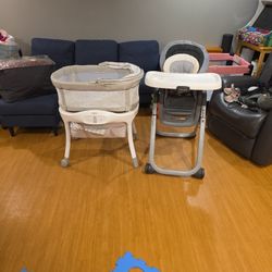 Graco Baby Feeding Table And Bassinet