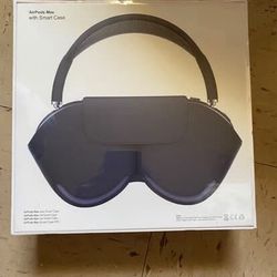 *Sealed*Space grey AirPods Maxes ( Send Offers)