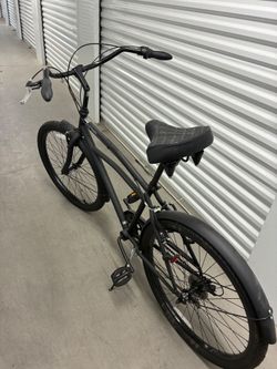Matte Black Schwinn bike