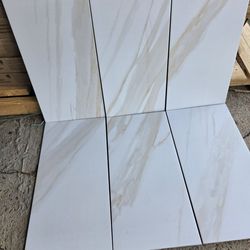 Porcelain 2800 pies a dolar el pie