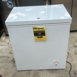 Kenmore Chest Deep Freezer 