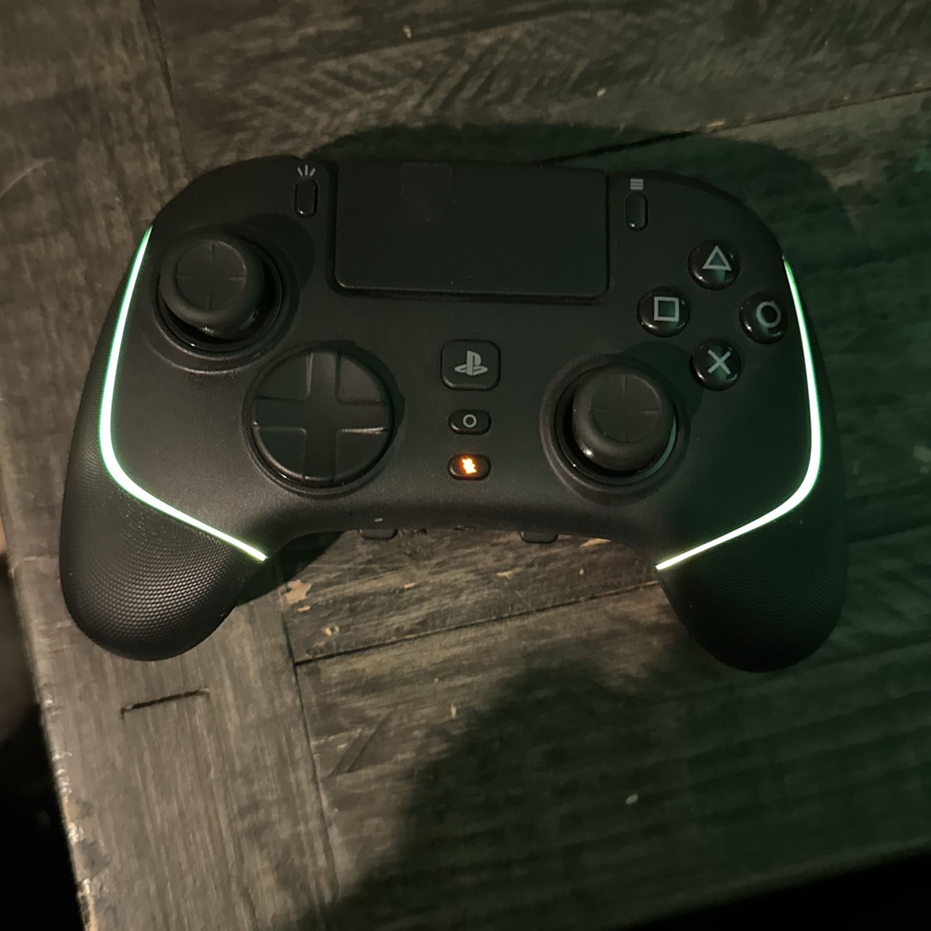 Razer Wolverine V2 Pro Wireless Gaming Controller for PlayStation 5 / PS5, PC: Mecha-Tactile Action Buttons - 8-Way Microswitch D-Pad - HyperTrigger -