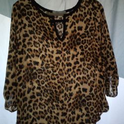 BLUSA NUEVA SIZE S