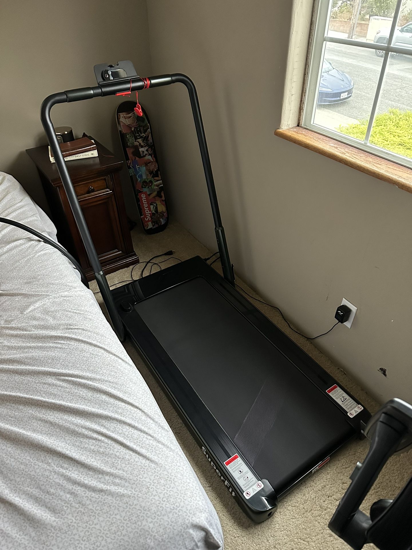 SuperFit Folding Treadmill – Great Condition + Remote Included