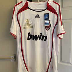 06/07 AC MILAN PIRLO JERSEY BRAND NEW SIZE LARGE CAN NEGOTIATE PRICE