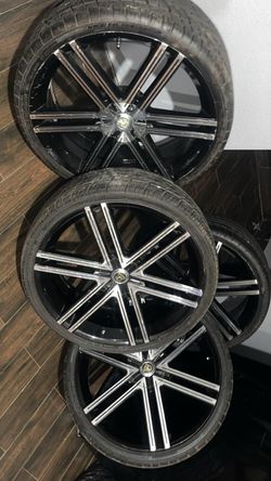 22 inch Pinnacle Universal Rims and tires
