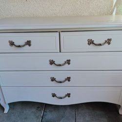 Dresser & Night Stand