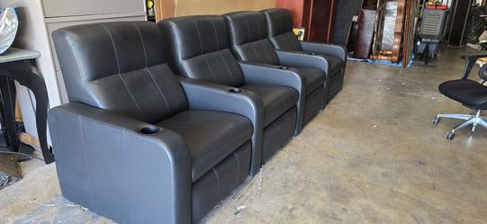 Home theater chairs