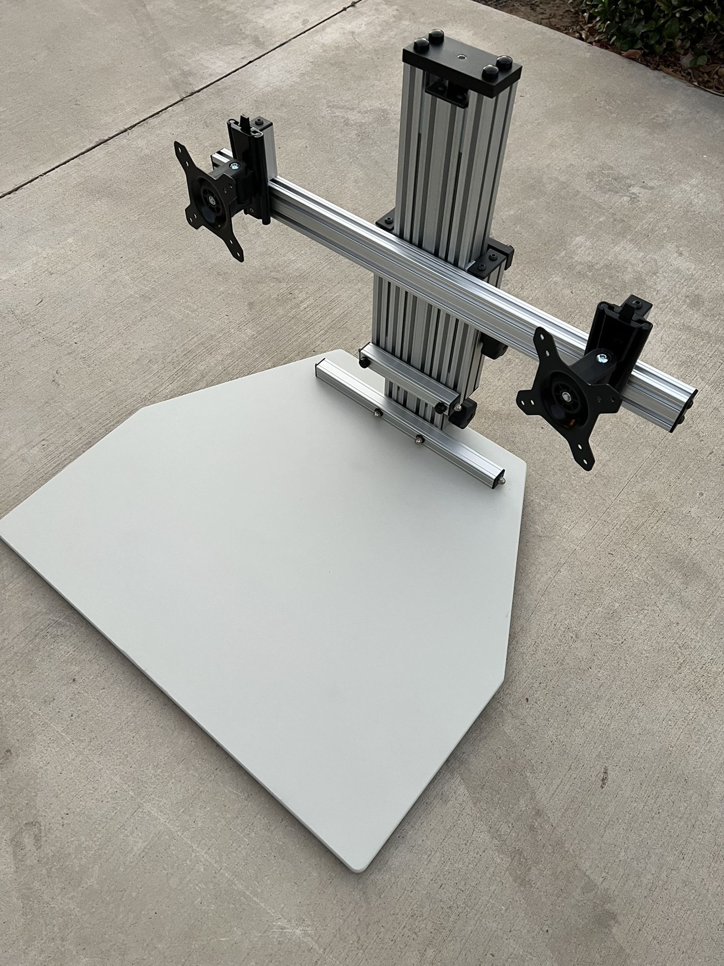 Ergonomic Standing Desk - Kangaroo Stand
