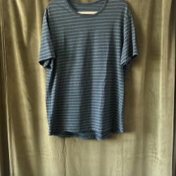 Lululemon green t-shirt XL